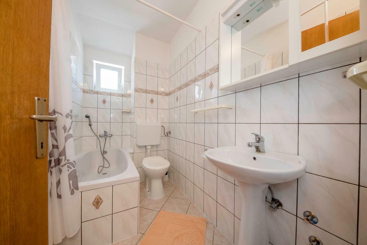 Apartmani Sanjin Tariba Супетарська Драґа Екстер'єр фото